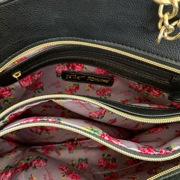 COPY - Betsy Johnson handbag - Picture 6 of 7